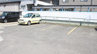 みはる調剤薬局の駐車場
