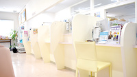 かめのこ調剤薬局の受付/カウンター