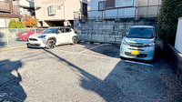 こじか薬局片瀬店の駐車場