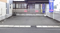 まつや調剤薬局の駐車場
