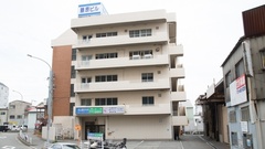 ハーバー薬局の外観