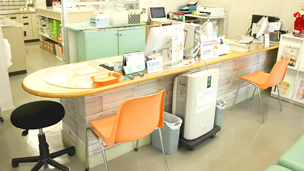 みずき調剤薬局日和田店の受付/カウンター