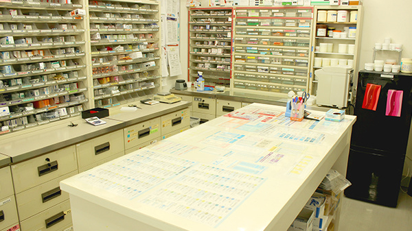 みずき調剤薬局日和田店の調剤室