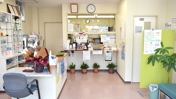 なか薬局　ふるごう店の受付/カウンター