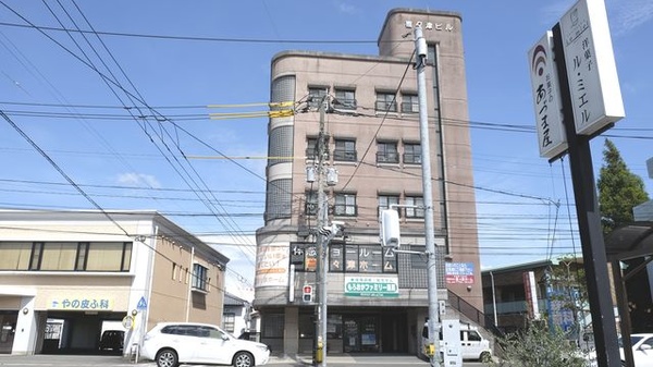 もろおかファミリー薬局の外観