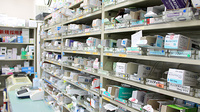 ブルークロス調剤薬局　大津店の薬棚