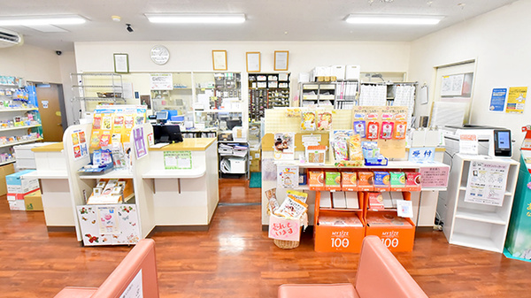サエラ薬局 茨木白川店の受付/カウンター