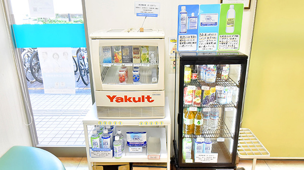 サエラ薬局 上本町店の飲食物