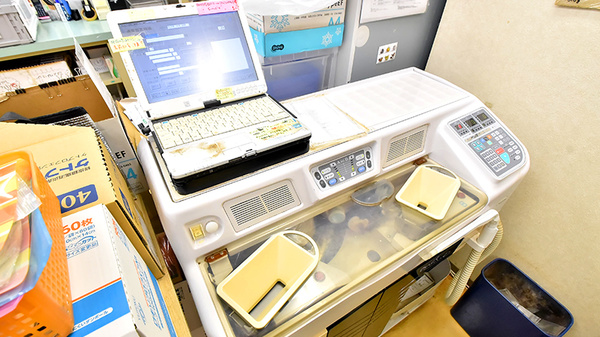 サエラ薬局 灘店の調剤器具