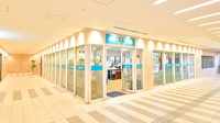 サエラ薬局 登美ヶ丘店の外観