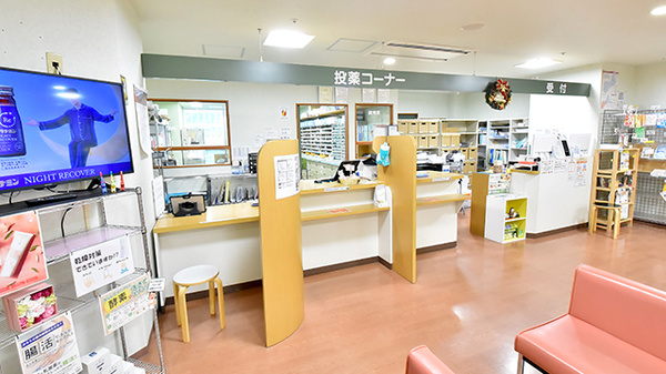サエラ薬局 勝川駅前店の受付/カウンター