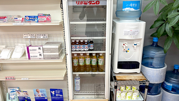 みどり薬局星川店の飲食物