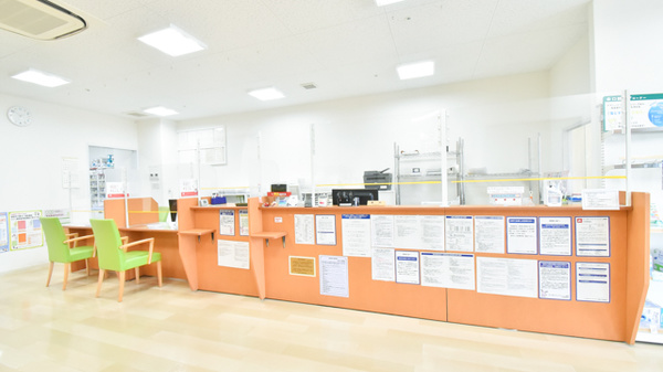 ドラッグイレブン薬局千早駅前店の受付/カウンター