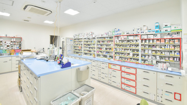 ドラッグイレブン薬局千早駅前店の調剤室