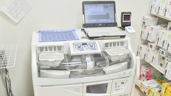 ドラッグイレブン薬局千早駅前店の調剤器具