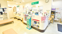 サエラ薬局 梅田東店の受付/カウンター