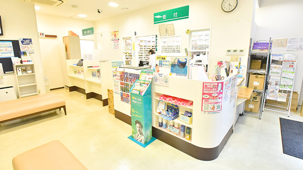 サエラ薬局 梅田東店の受付/カウンター