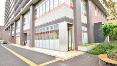 サエラ薬局 くずは駅前店の外観