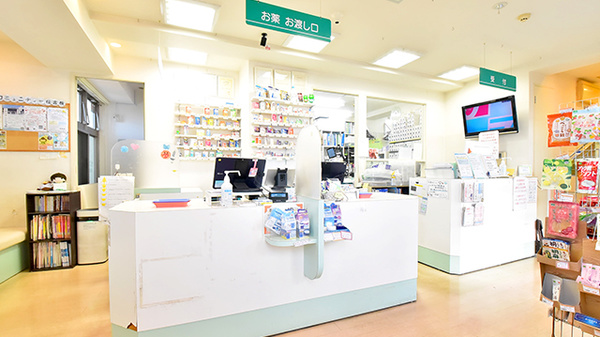 サエラ薬局 高田駅前店の受付/カウンター