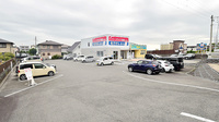 サエラ薬局 ひなが店の駐車場