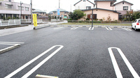 石橋調剤薬局の駐車場