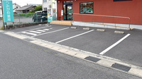 うみがめ薬局の駐車場