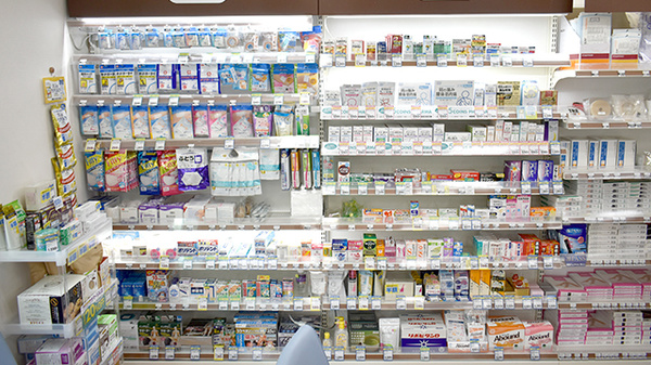 日本調剤　万代東薬局の一般医薬品