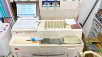 薬局トモズ 押上店の調剤器具