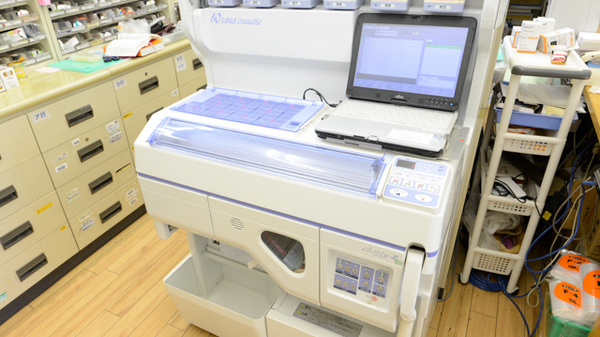 青空薬局　下市場店の調剤器具