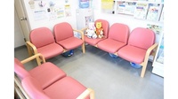セイムス町屋薬局の待合スペース