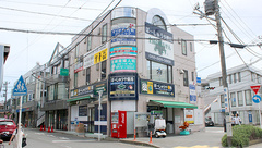 ぼーしゅうや薬局の外観