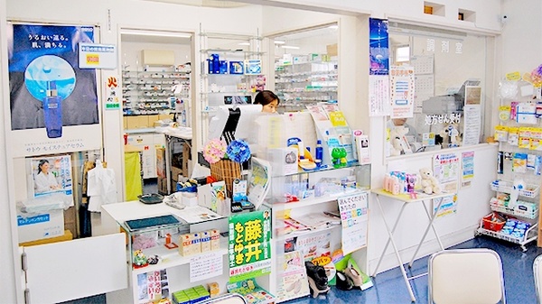 しろくま薬局　箱崎宮前店の受付/カウンター