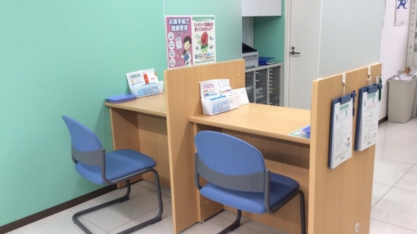 セキ薬局　新白岡店の受付/カウンター