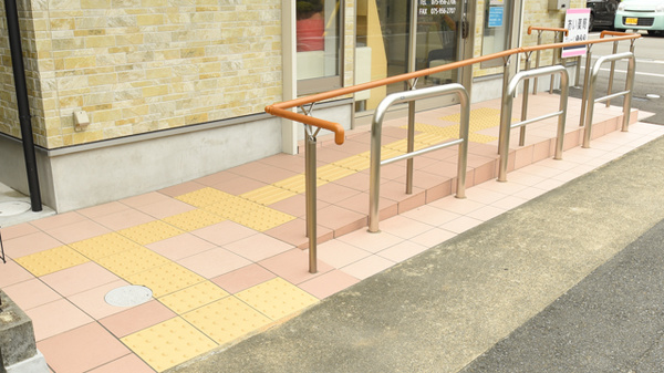 あい薬局　長岡京店のバリアフリー設備