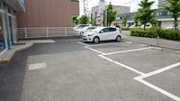 ヒラノ薬局　南店の駐車場