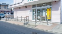 ワイエス薬局　江南店の入口