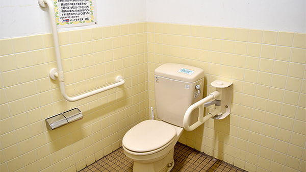 ドラッグセイムス　本郷町薬局のお手洗い