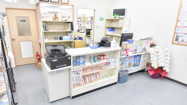 金太郎薬局　栗東店の受付/カウンター