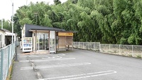 ほうゆう調剤薬局の駐車場