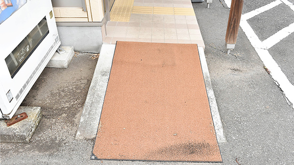 ほうゆう調剤薬局のバリアフリー設備