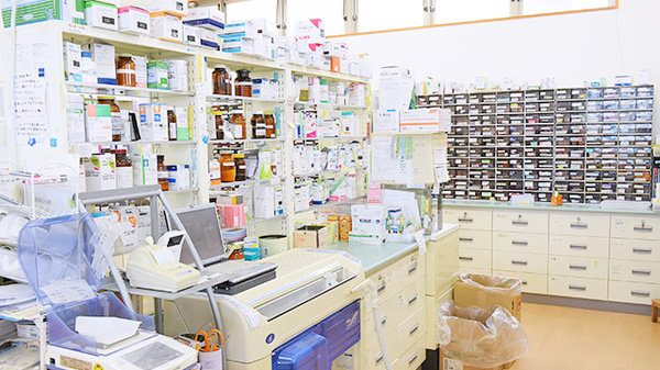 ノリ薬局の調剤室