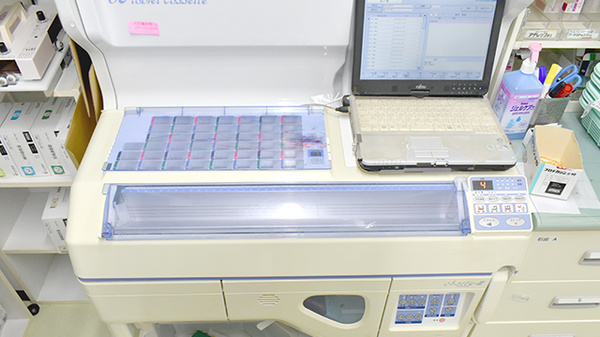 パル薬局　鶴瀬東口店の調剤器具