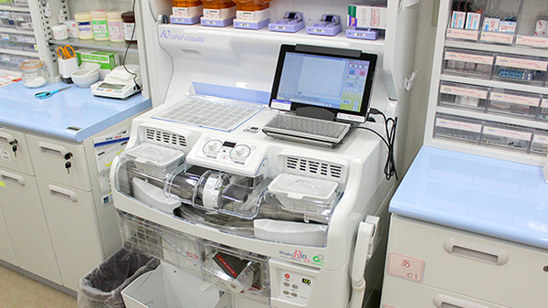さつき薬局　千波店の調剤器具