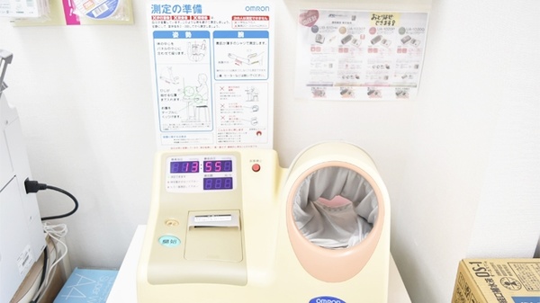 回生薬局の血圧計