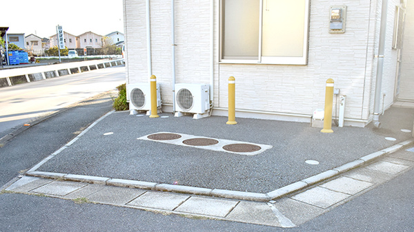 岩崎調剤薬局の駐車場