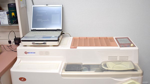 牛頸調剤薬局の調剤器具