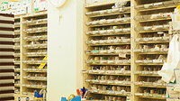 新生堂薬局　飯倉店の薬棚