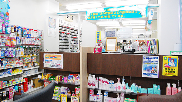 新生堂薬局　南店の受付/カウンター