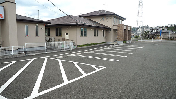 新生堂薬局　御船店の駐車場