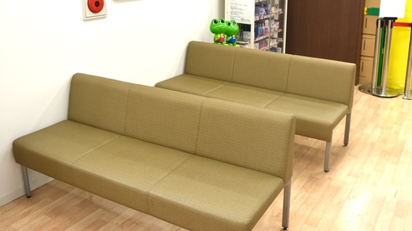 新生堂薬局　中尾店の待合スペース